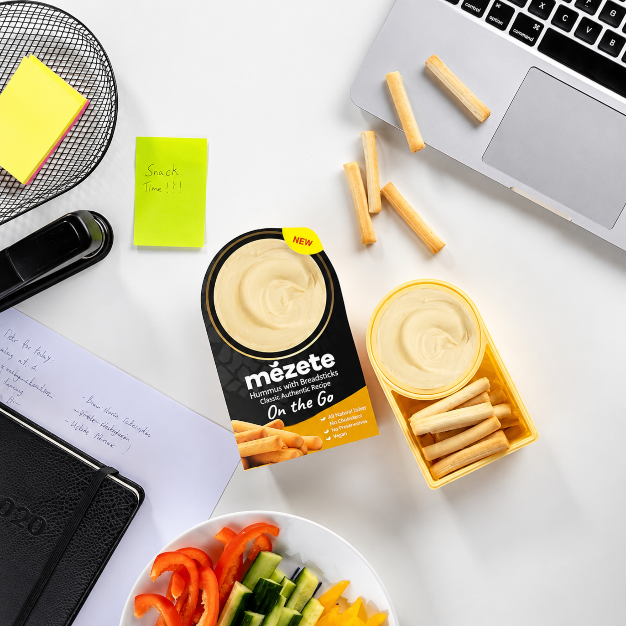 Houmous Dip & Go avec bâtonnets de pain 92 g