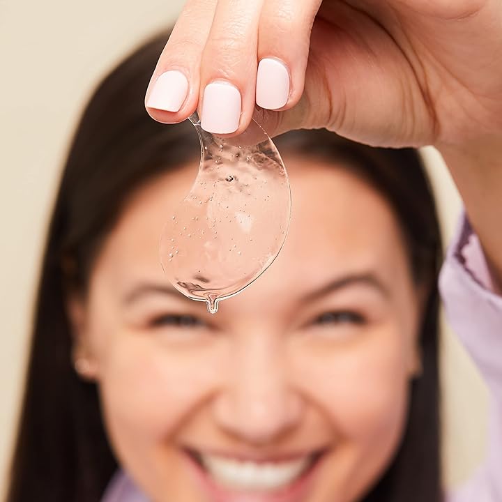 Gels pour les yeux pétillants et rosés - Coffret Esprits des Fêtes - 60 patchs