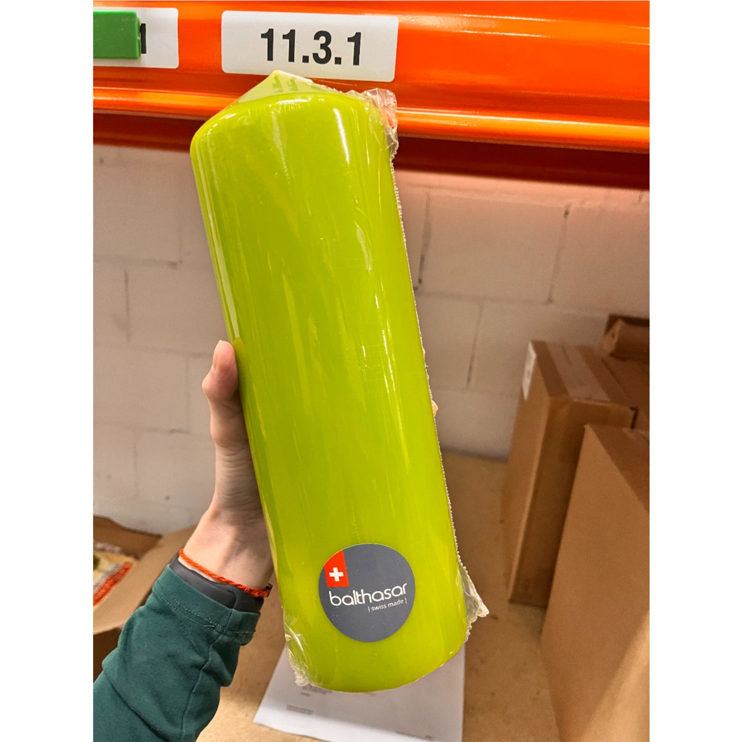 Bougie cylindrique vert citron - 29cm