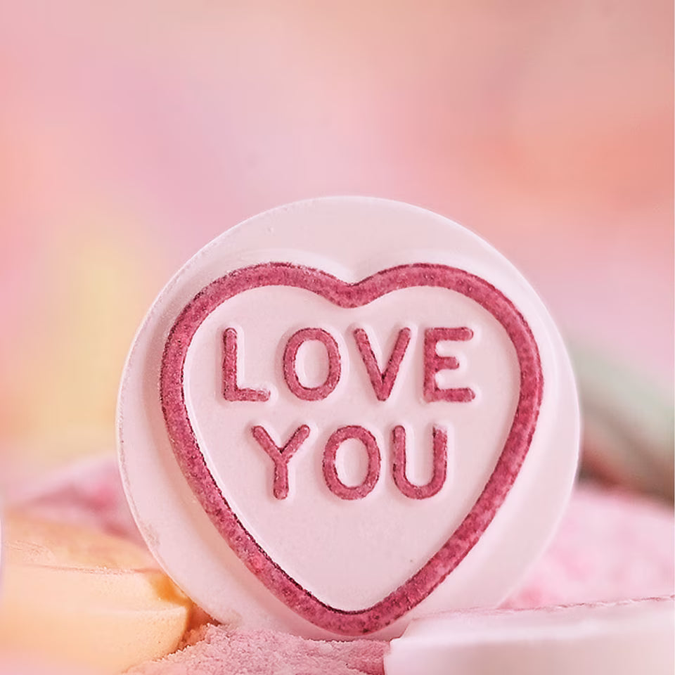 Giant Love Hearts 39g
